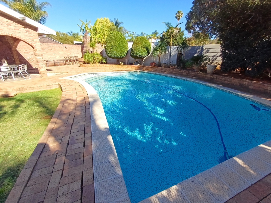 4 Bedroom Property for Sale in Vanes Estate Eastern Cape